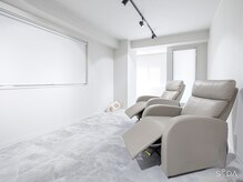 アイブロウサロン EYE like me [眉毛専門店]横浜店2nd 【12月3日OPEN予定】の雰囲気（[アイブロウ/ハリウッドブロウリフト/HBL/次世代まゆげパーマ]）