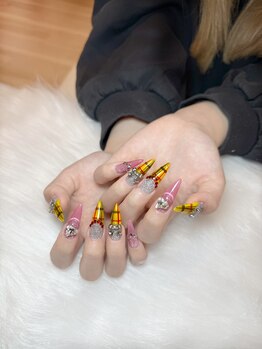 クイーンネイル(Queen Nail)/