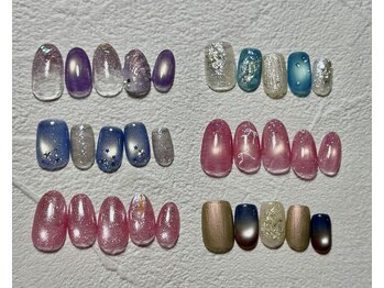 カラーズ(COLORS)の写真/定額ネイルをお財布に優しい価格でご提供☆色変えもOK◎デザインをお悩みの方もお気軽にご相談下さい！