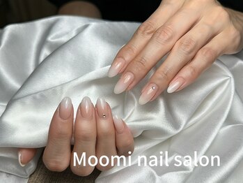 ムーミー 新宿(Moomi)の写真/シンプルだけど控えめなアート付でカワイイ☆マグネット・ガラスフレンチ・ニュアンスネイルもお任せ♪