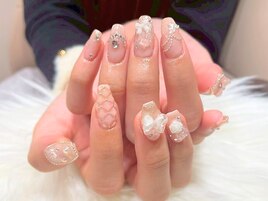 ガーリー系ネイル