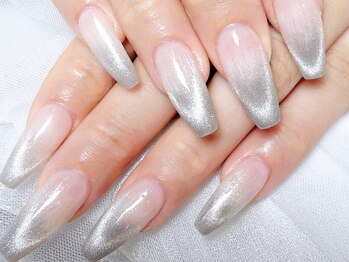 クイーンズネイルサロン(Queen's nail salon)/長さだしマグネットフレンチ