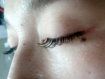 アールララ(R-lala)/まつ毛エクステ