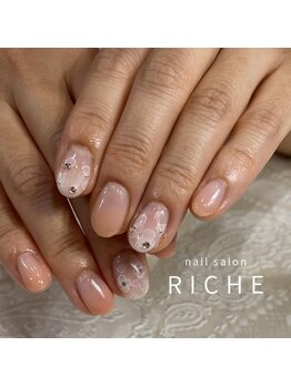 リッシュ(RICHE)/儚げフラワーアート