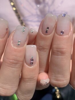 ウズ(UZU)/シンプルネイル