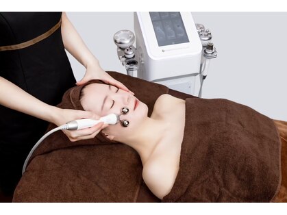 スタジオ エヌ ビューティーサロン エヌプラス(studio N beauty salon N+)の写真