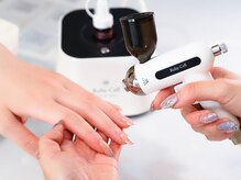 ネイルの仕上げは高濃度ヒト幹細胞培養液で自爪に栄養と保湿を♪