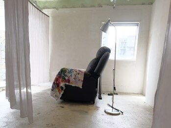 ヨソイ(yosoy)/施術スペース