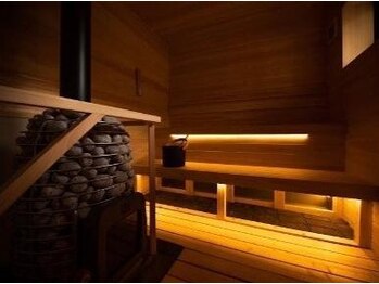 マキデサウナ(MAKI de SAUNA)の写真/【隠れ家のようなサロン】本格薪サウナ後の自然を感じながらの外気浴を体験してみませんか？