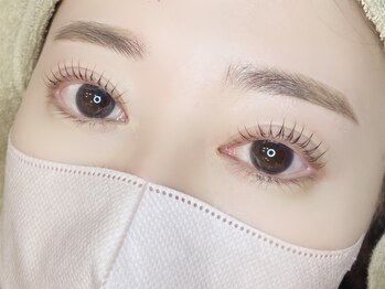 フェリム 京橋店(felim)の写真/【まゆげ迷子？】似合わせ美眉デザインWAX脱毛1回￥4400！黄金比測定でグッとあか抜け美人眉♪描き方も習得