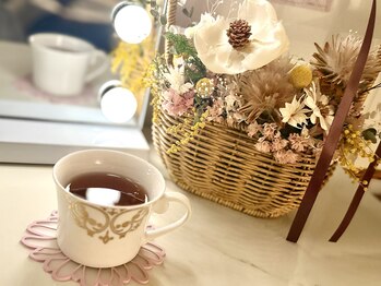 サロン ド ソワ(Salon de Soie)/高品質のプロラボハーブティー