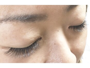 リノア(LINOA)/【ボリュームラッシュ300本】