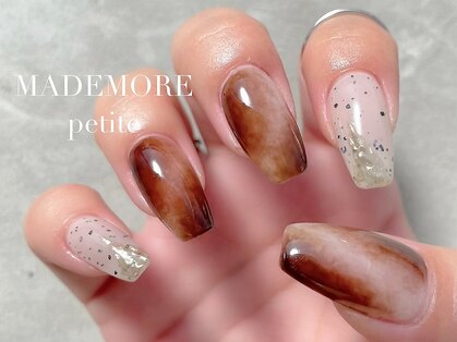 まつ毛エクステ ネイル専門サロンマドモア プティット(MADEMORE petite)の写真