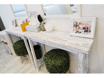 ダリア 大宮店(DAHLIA)/メイク直しスペース