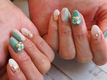 ネイルズ ヴィヴィアン(Nail's Vivienne)/