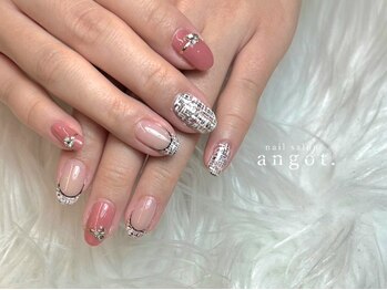 アンガット(angot.)/ツイードフレンチネイル