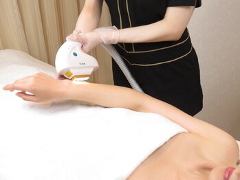 メディカルサロン ティアラ 亀有本店/【脱毛】最新SHR×IPL脱毛　