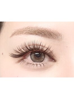 ボリュームのある目元にしたい