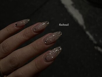 レナトゥス(Renatus)/フラッシュネイル