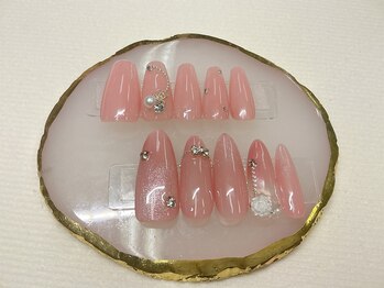 クイーンズネイル(Queeens nail)/ピンクネイル　ワンホンネイル