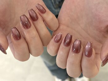 サンジュウヨン(34)/マグネットネイル パラジェル