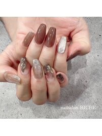 ブラウンニュアンスネイル