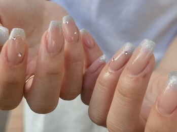 ネオリーブ ウリ(Neolive uri)/ラメグラデーションネイル