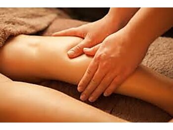 健康堂整骨院 下丸子院/オイルマッサージで浮腫み改善