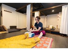 ワイガーデン 池袋店の雰囲気(夏に大人気!【リフレクソロジー】足やふくらはぎの疲れに♪)