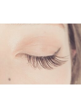 ボリュームのある目元にしたい