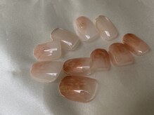 アメリアンドカシェット(Amelie&Cachette)/ニュアンスネイル:maika