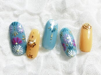 ネイリシャス(NAILICIOUS)/絶妙くすみカラーが◎！