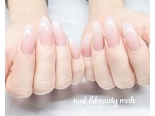 mnhの雰囲気（長さ出しのスカルプ得意です！王道デザインも映える手に♪）