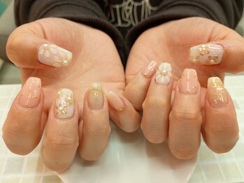 エムネイルズ(m nails)/