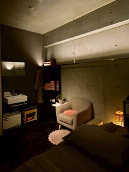 ローズカレス(Rose’s Caress)/リンパマッサージ/アロマリンパ