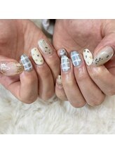 リファインネイル(refinenail)/星ホログラム冬ネイル