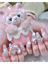 ルーミー アンド コー(Roomy&co.)/ドット柄ネイル