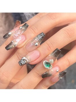 ジェルメ(germer)/キラキラベースにグラデーション