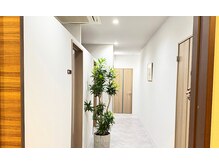 セラピーラボ(Therapy Lab)/【基本】廊下