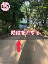 ラッシュ バイ グリッセ(Lash by Glisse)/駅からサロンの道順5