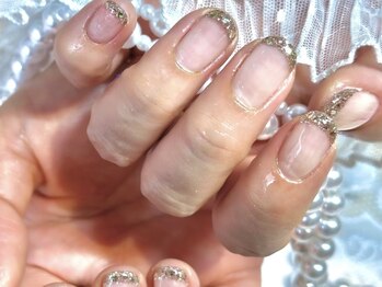 エルナ 新宿(Eluna)/ガラスフレンチ　担当西村