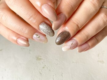 ビオトーププラス 銀座本店(bio tope+)/ニュアンスネイル銀座フィルイン