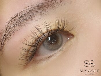 サニーサイド(SUNNYSIDE)/ボリュームラッシュ/MOEKA