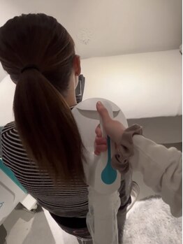 エッセンシャル 南海難波店(ESSENTIAL)/肩こり&巻き肩&猫背改善¥2,000