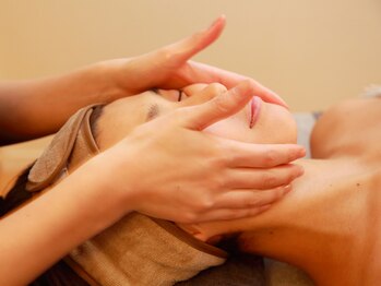 バンヤン(Banyan)/*小顔高濃度酸素オイル1*