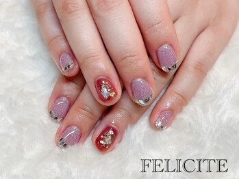 フェリシテ(FELICITE)/
