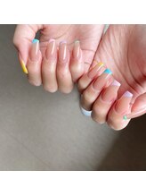 エレメ(Eleme)/海外風フレンチネイル！