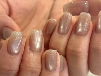コラット シグネチャー(KORAT signature)/うるつやキラキラネイル