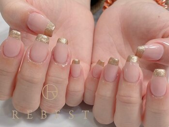 リーベスト 心斎橋(REBEST)/フレンチネイル