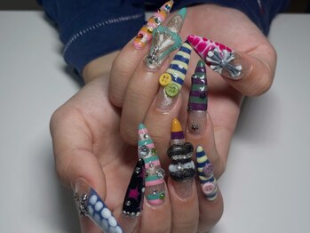 nail salon gigi.pp【ジジ】-パラジェル/長さだし/フィルイン/マグネット-の写真/アートもパーツも制限なし!最旬トレンドを妥協ゼロで叶える贅沢つけ放題メニュー◇圧倒的可愛い指先へ♪